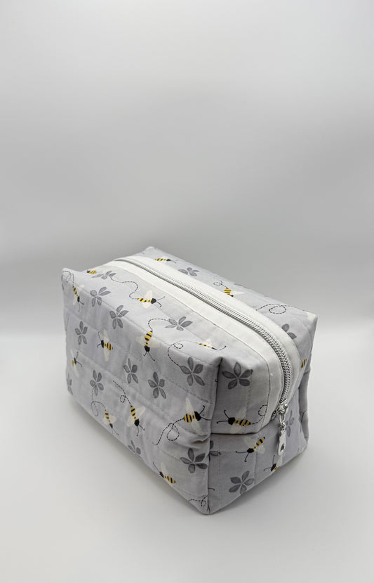 Medium Travel Pouch- Buzzing Grey