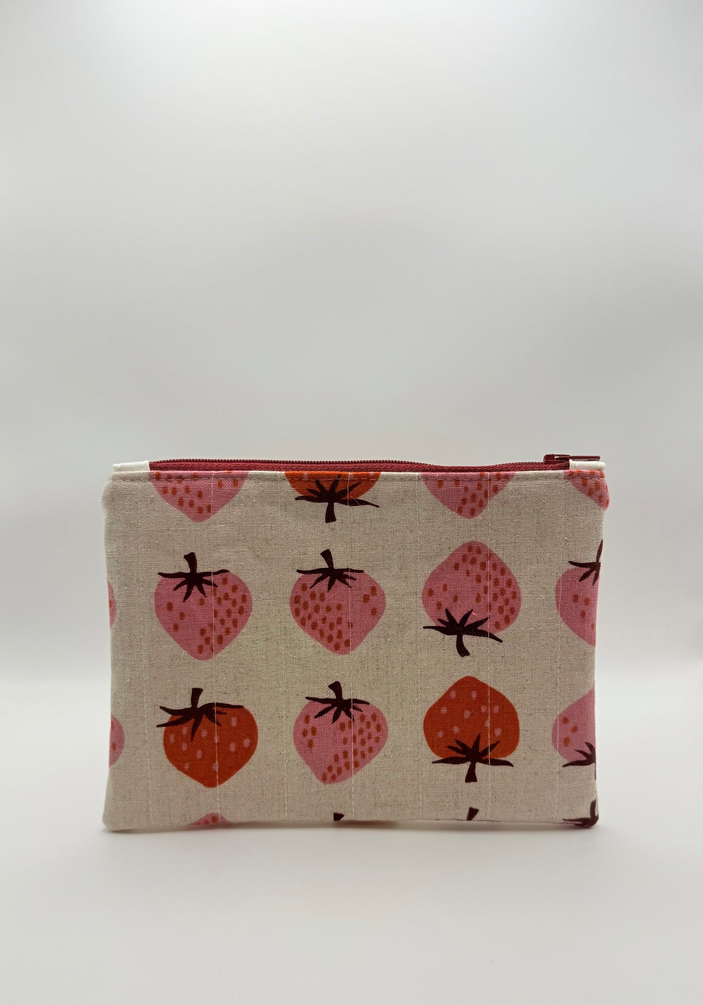 Slim Zip Pouch- Strawberry Fields